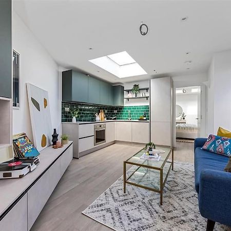 Cozy Leyton House With Garden And Small Terrace London Eksteriør billede