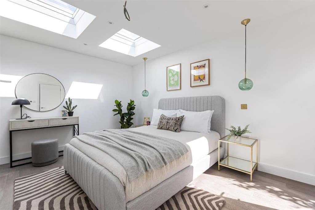 Cozy Leyton House With Garden And Small Terrace London Eksteriør billede