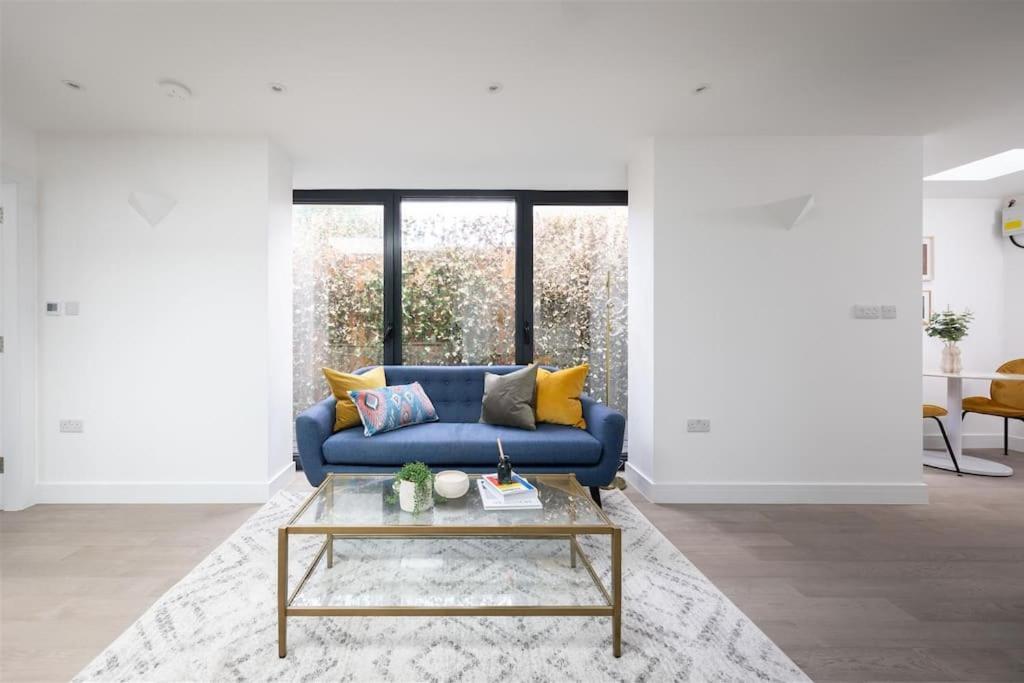 Cozy Leyton House With Garden And Small Terrace London Eksteriør billede